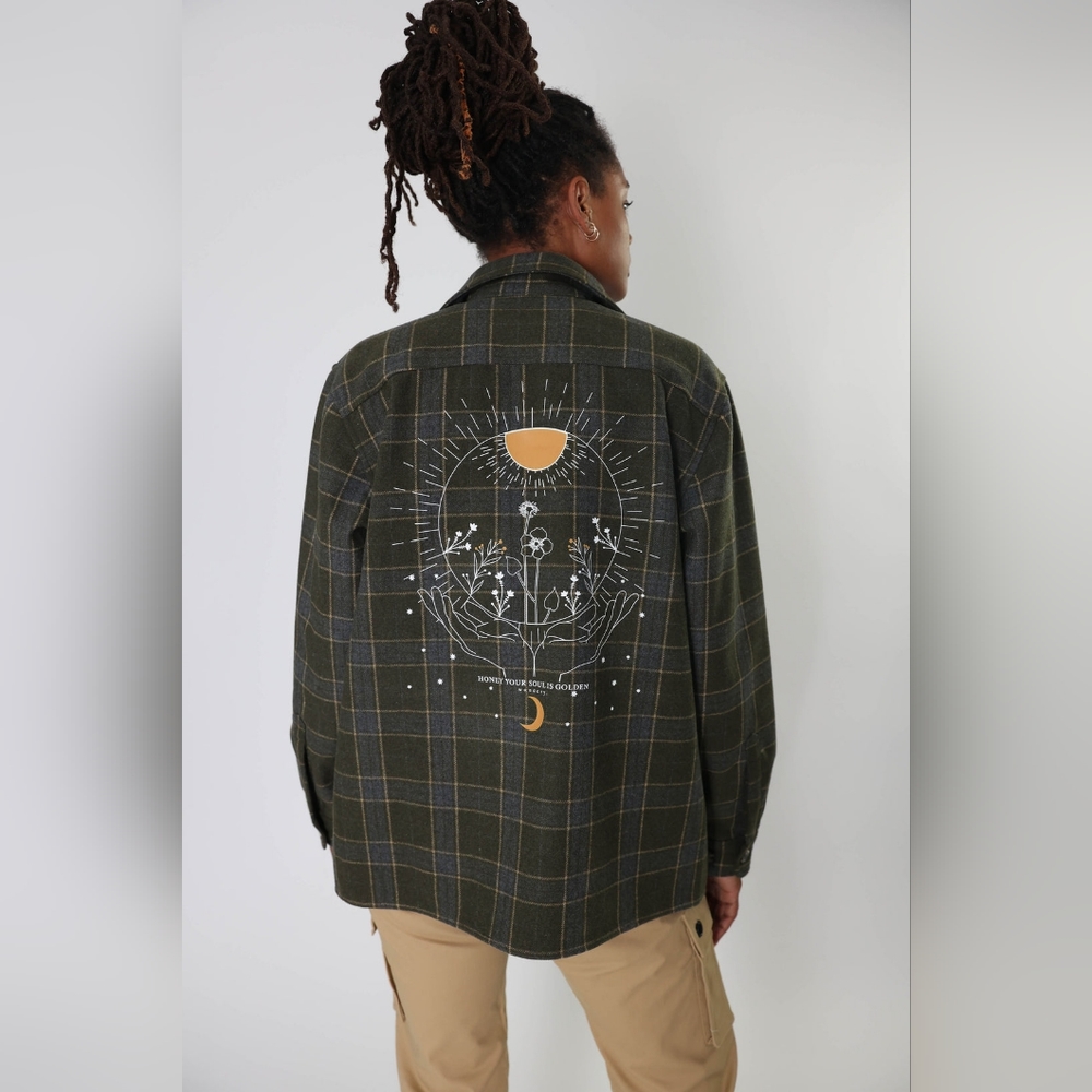•WONDERY• "Golden Soul" Flannel